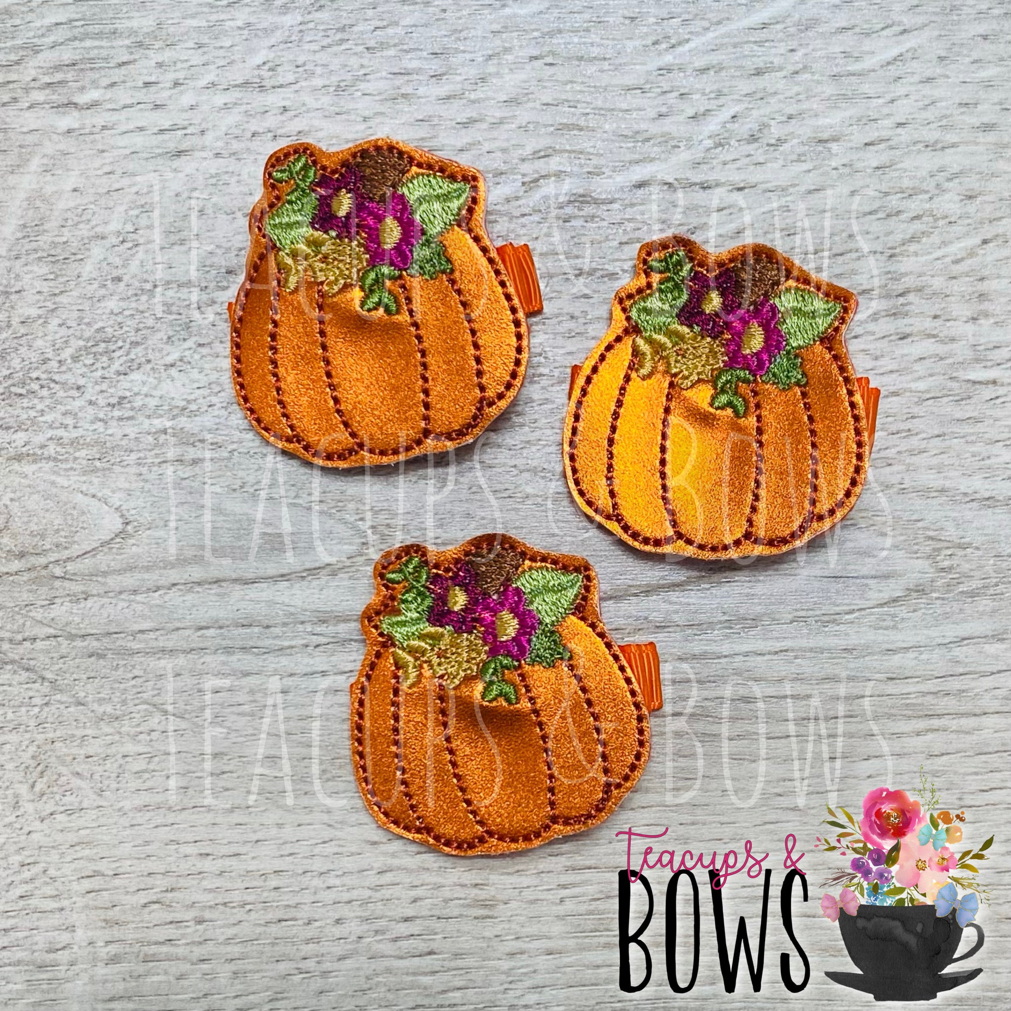 Floral Pumpkin Feltie